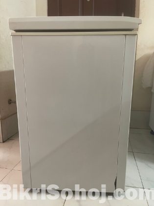 ডিপ ফ্রিজ